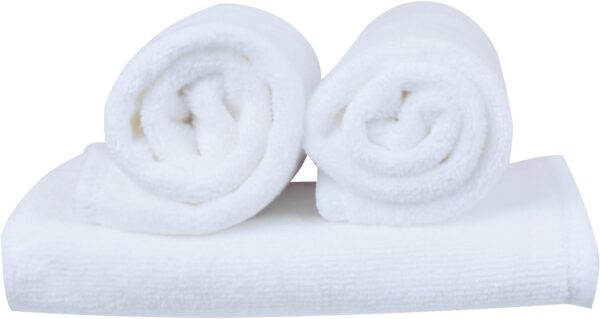 SINLAND Microfiber Gym Towels Sports Fitness Workout Sweat Towel Super Soft and Absorbent 3 Pack 16 Inch X 32 Inch - Image 4